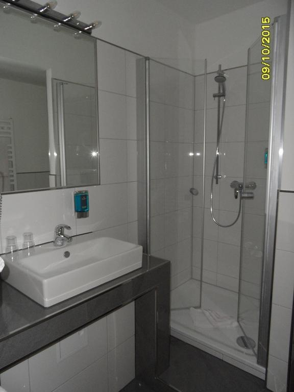 Wiking Hotel Henstedt Ulzburg Bagian luar foto
