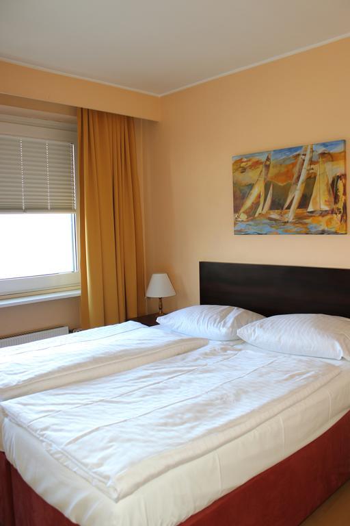 Wiking Hotel Henstedt Ulzburg Bagian luar foto