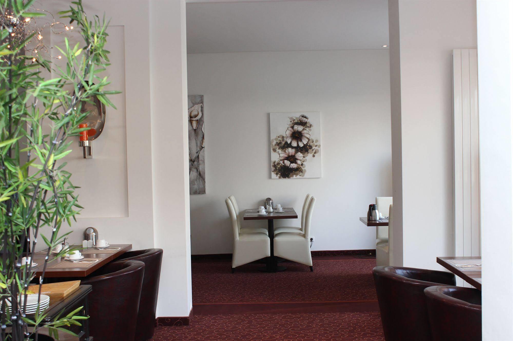Wiking Hotel Henstedt Ulzburg Bagian luar foto