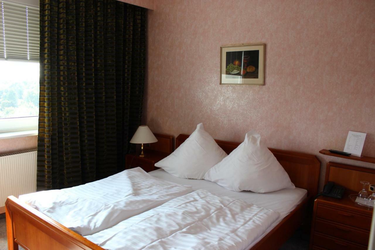 Wiking Hotel Henstedt Ulzburg Bagian luar foto