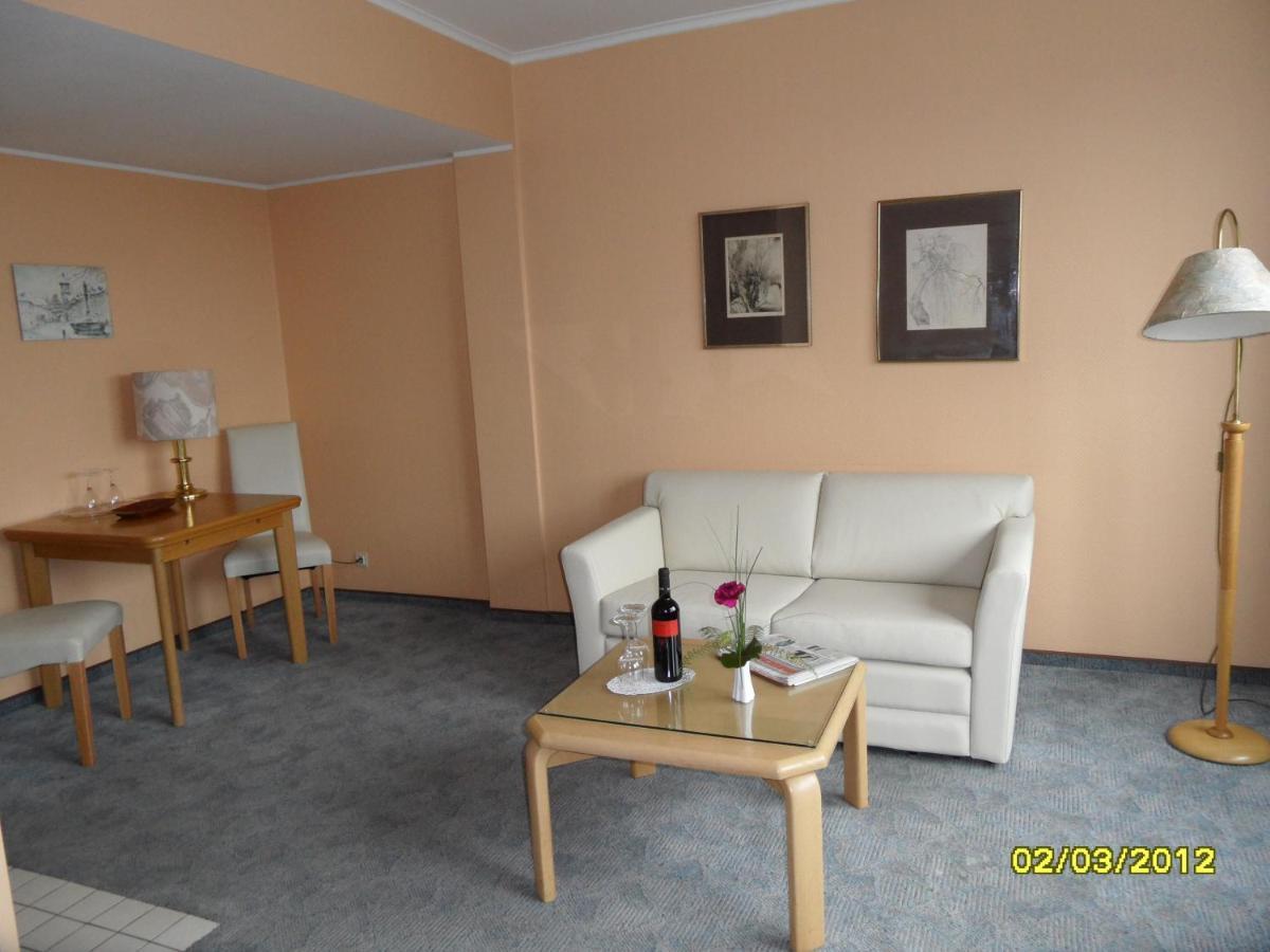 Wiking Hotel Henstedt Ulzburg Bagian luar foto